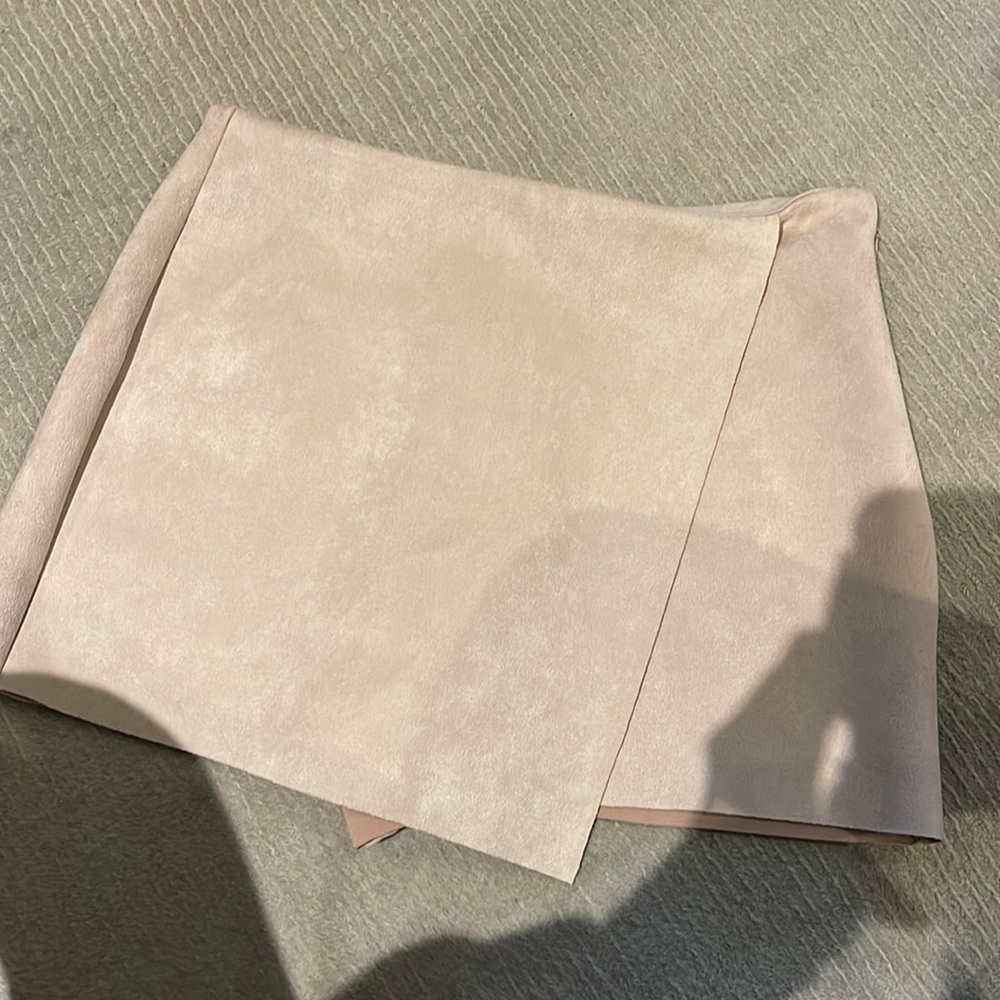 Zara suede skort